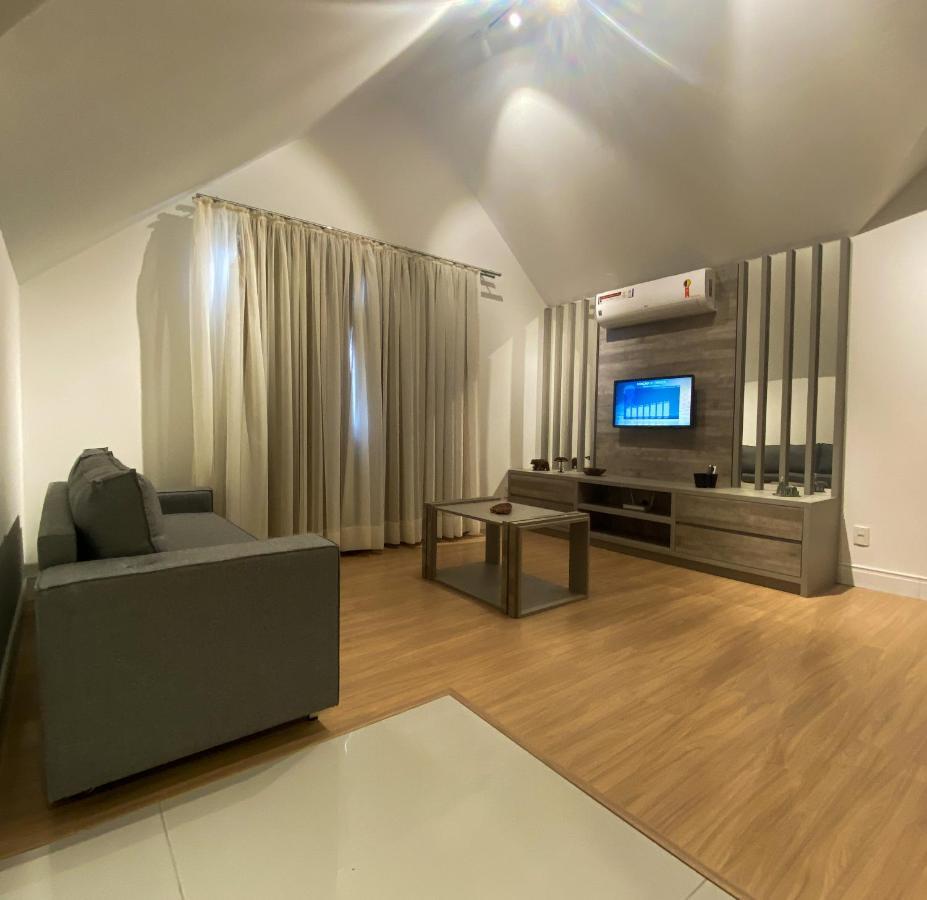 Duplex Novo, Com 02 Suites, Para 06 Pessoas, E 02 Vagas De Garagem Canela Bagian luar foto